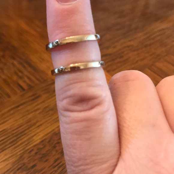 TRADED Gold Double Band Ring - Picture 3 of 4